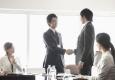 如何在職場(chǎng)開(kāi)展令人愉悅的社交？